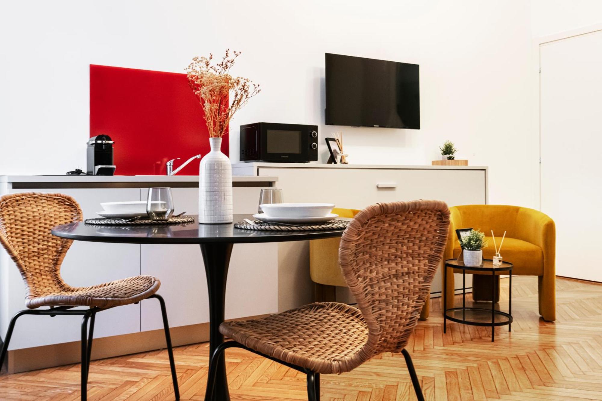 Easylife - Suite In Centrale Milan Exterior photo
